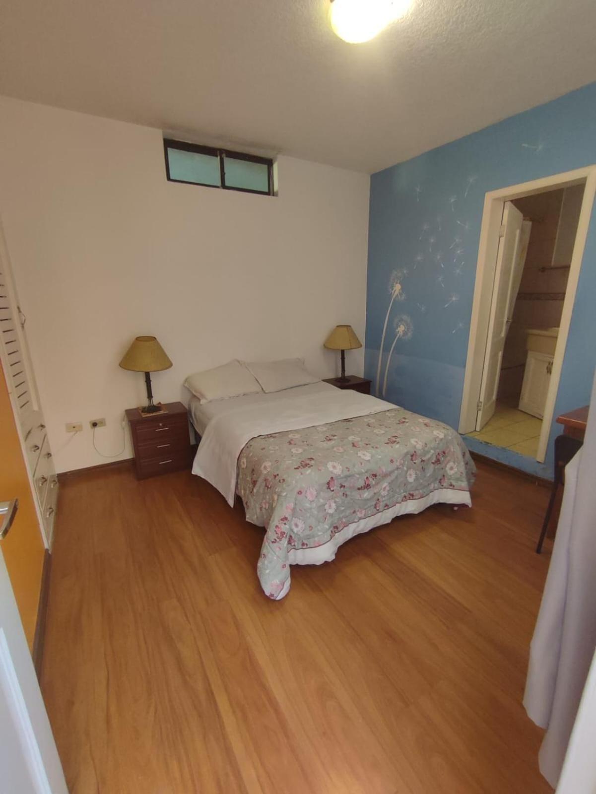 Mayra'S Apartments And Spanish School بانيوس المظهر الخارجي الصورة
